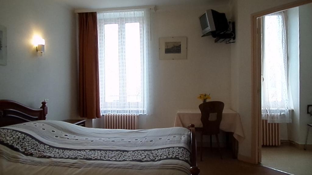 Hotel La Vie En Rose Le Brugeron Cameră foto